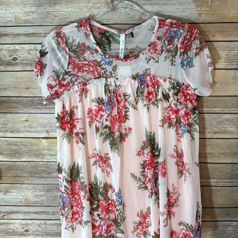 NWT NY Collection floral short sleeve top
